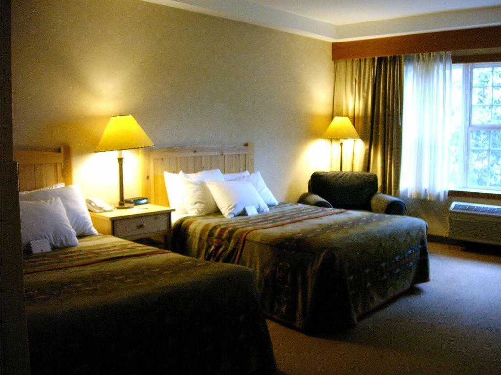 ฮีทแมน ลอดจ์ Hotel แวนคูเวอร์ ภายนอก รูปภาพ